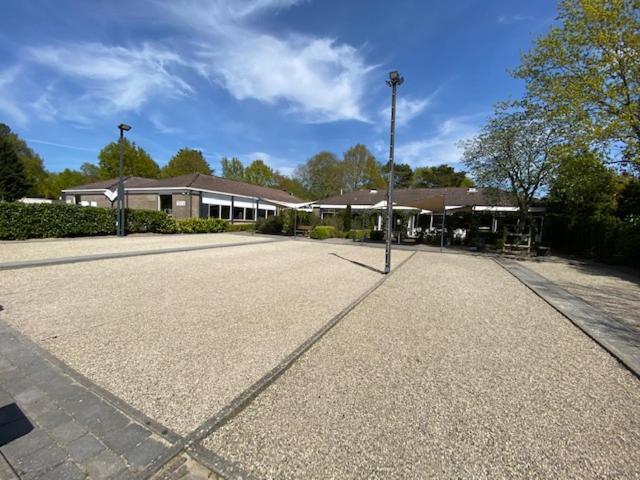 Strandhuisje Ermerzand Екстериор снимка